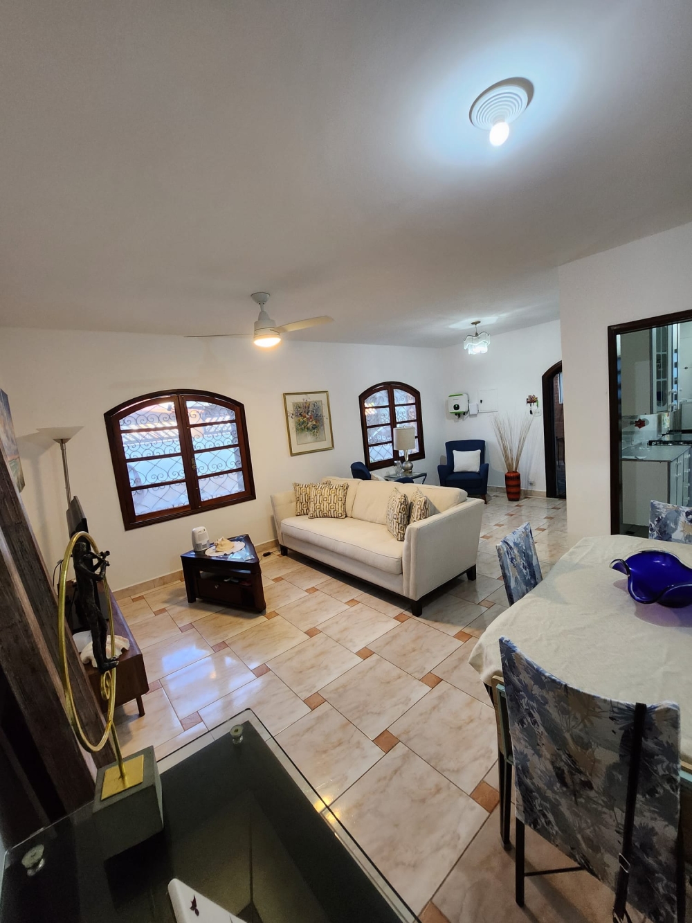 BOM NEGOCIO, PROXIMO A PRAIA!!